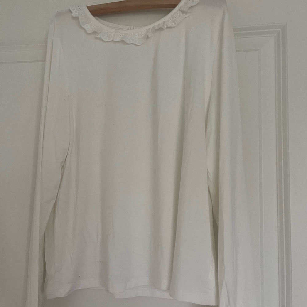 Copper Key Cream Lace Collar Top